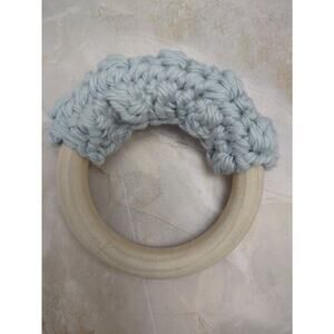 Wooden textured teething ring